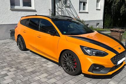 Ford Focus 95.326 km 21.900 &euro; Bruchköbel 63486