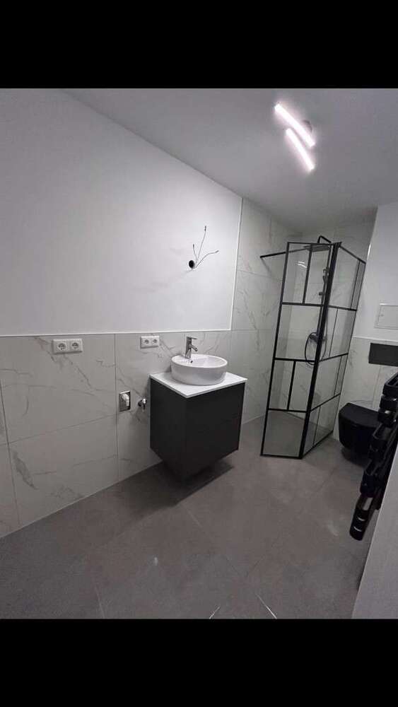 Wohnung zum Kaufen in Schweinfurt 234.000 € 75 m²