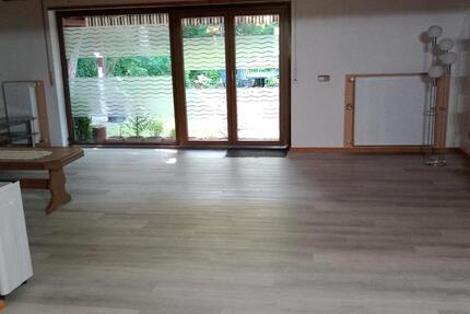 Haus Steinbach am Donnersberg - 5 Zimmer, 185 m&sup2;, 1.480&euro; | Angebot:26394079