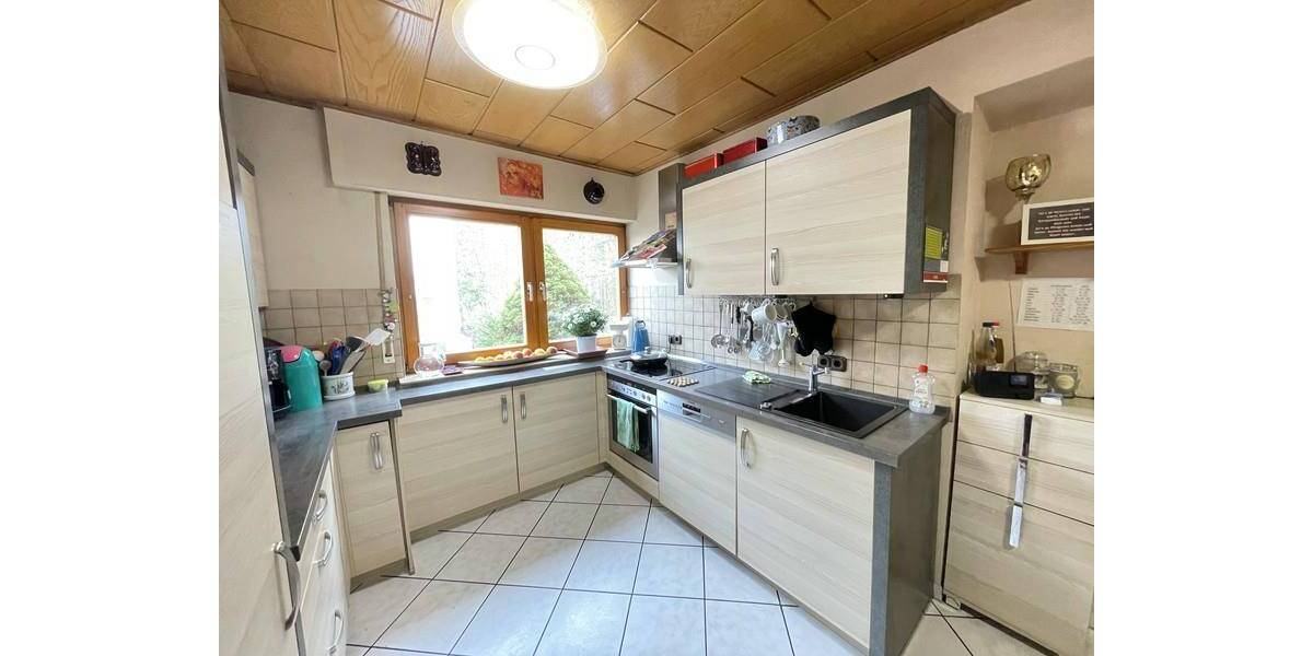 Ihr neues Zuhause? Reihenmittelhaus in Naturnähe auf einem Erbpacht-Grundstück in Fürth-Oberfürberg 5 zimmer