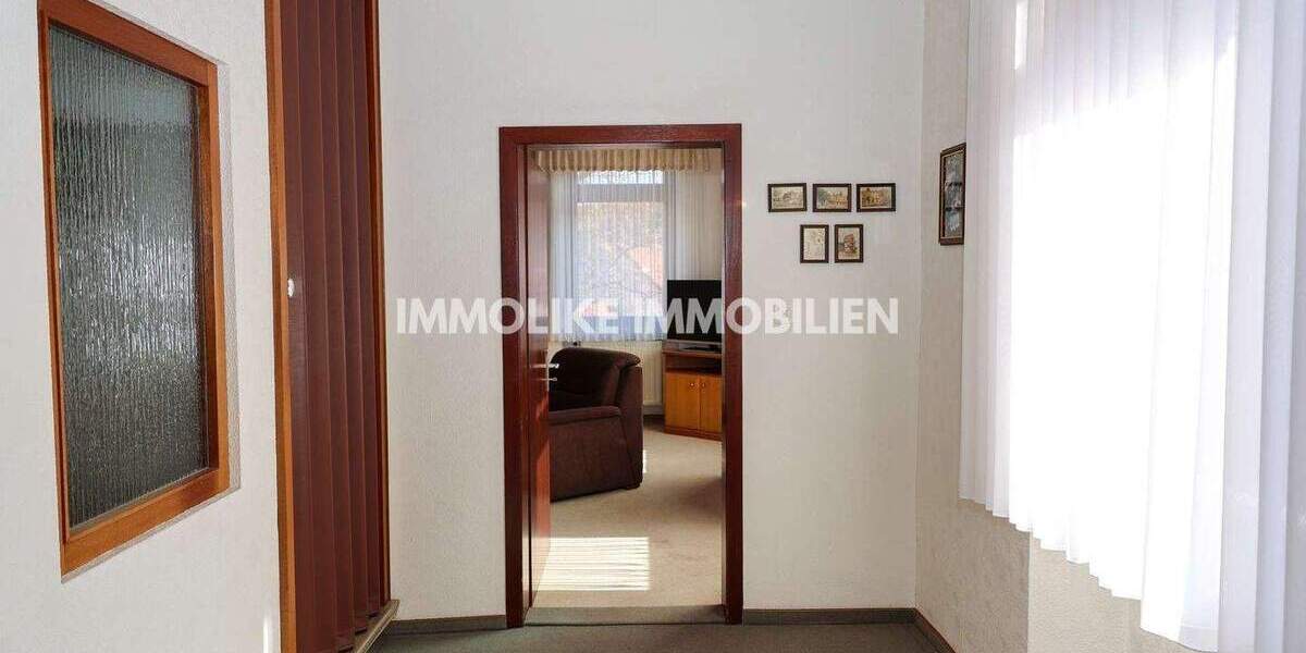 Mehrfamilienhaus, Wohnhaus Steinau an der Straße Steinau - 8 Zimmer, 207 m&sup2;, 239.000&euro; | Angebot:25845730