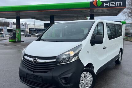 Opel Vivaro 300.000 km 7.999 &euro; Kolbermoor 83059