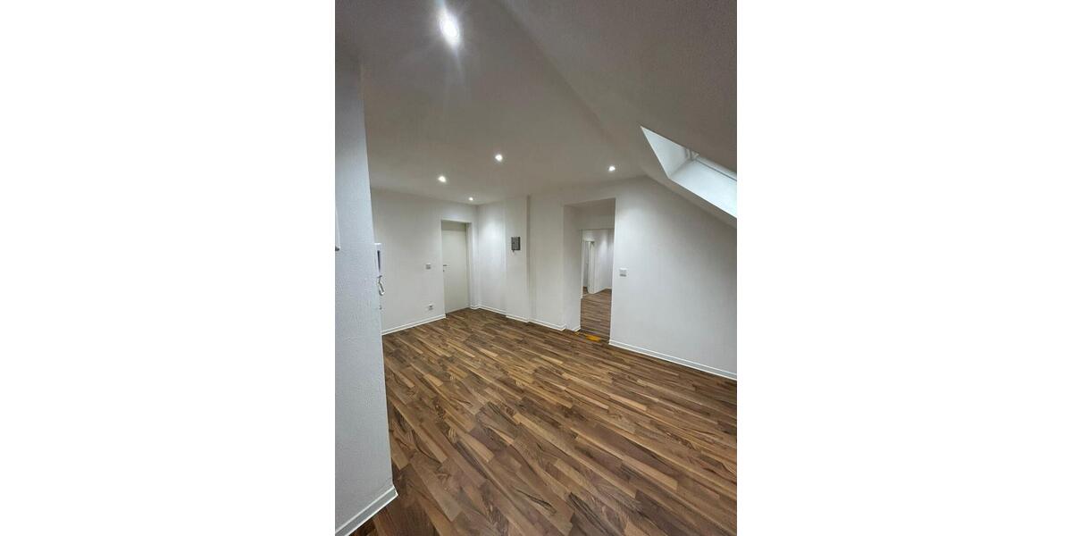 Dachgeschoßwohnung Friedrichsthal - 2 Zimmer, 70 m&sup2;, 600&euro; | Angebot:24610826