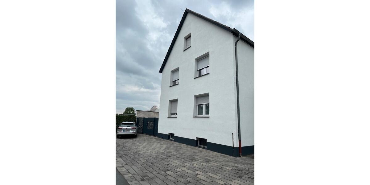 Einfamilienhaus Bad Lippspringe - 9 Zimmer, 237 m&sup2;, 499.000&euro; | Angebot:25052868