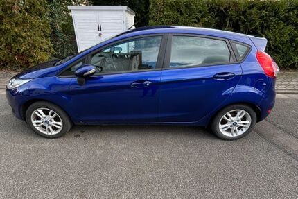 Ford Fiesta 71.100 km 6.200 &euro; Amt Wachsenburg 99334