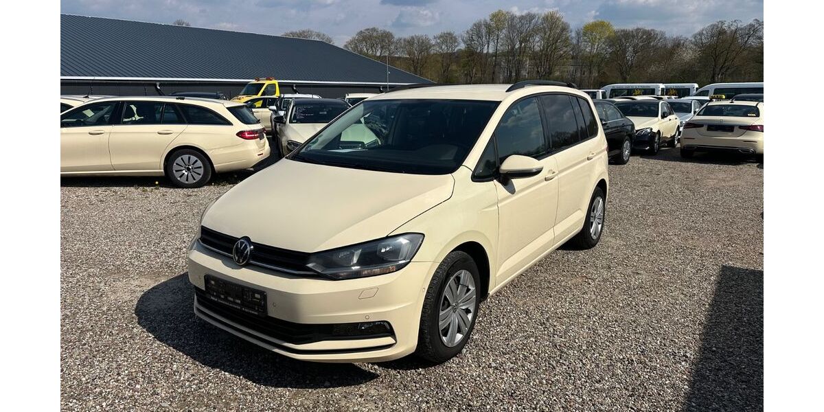 VW Touran 138.000 km 17.849 &euro; Ratzeburg bei Hamburg 23909