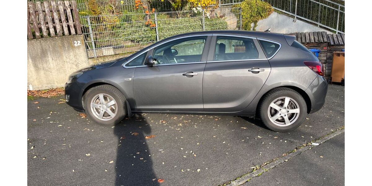 Opel Astra 150.000 km 7.000 &euro; Würzburg 97078