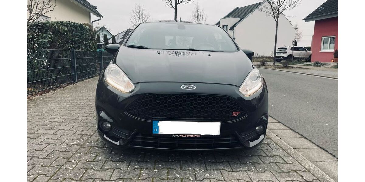 Ford Fiesta 232.000 km 5.300 &euro; Mannheim 68199
