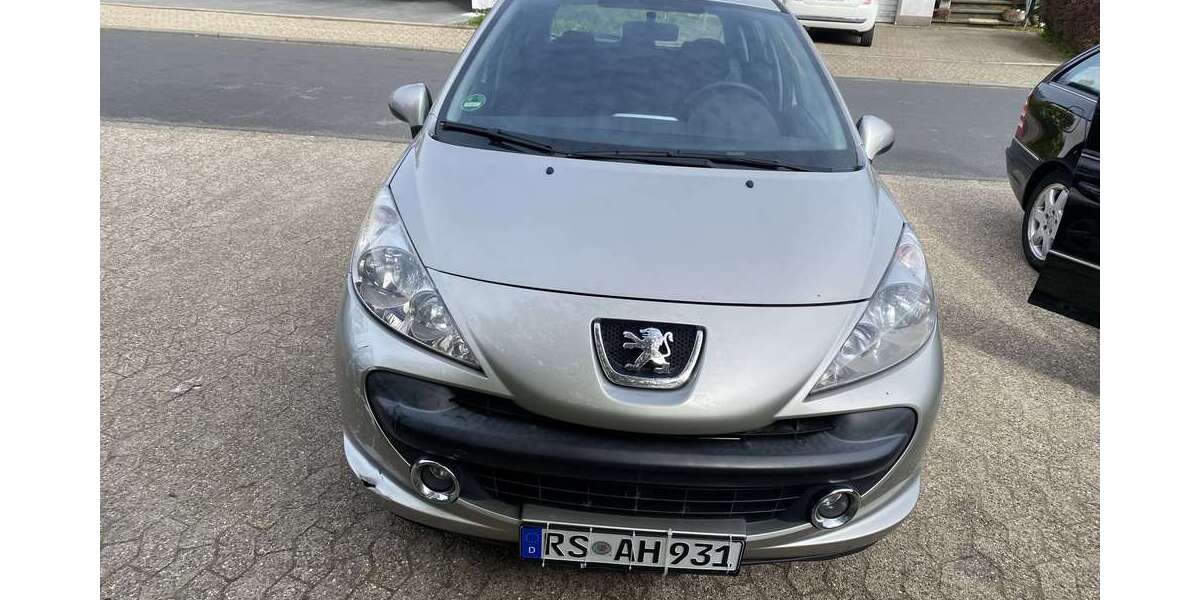 Peugeot 207 98.003 km 1.200 &euro; Wipperfürth, Hansestadt 51688