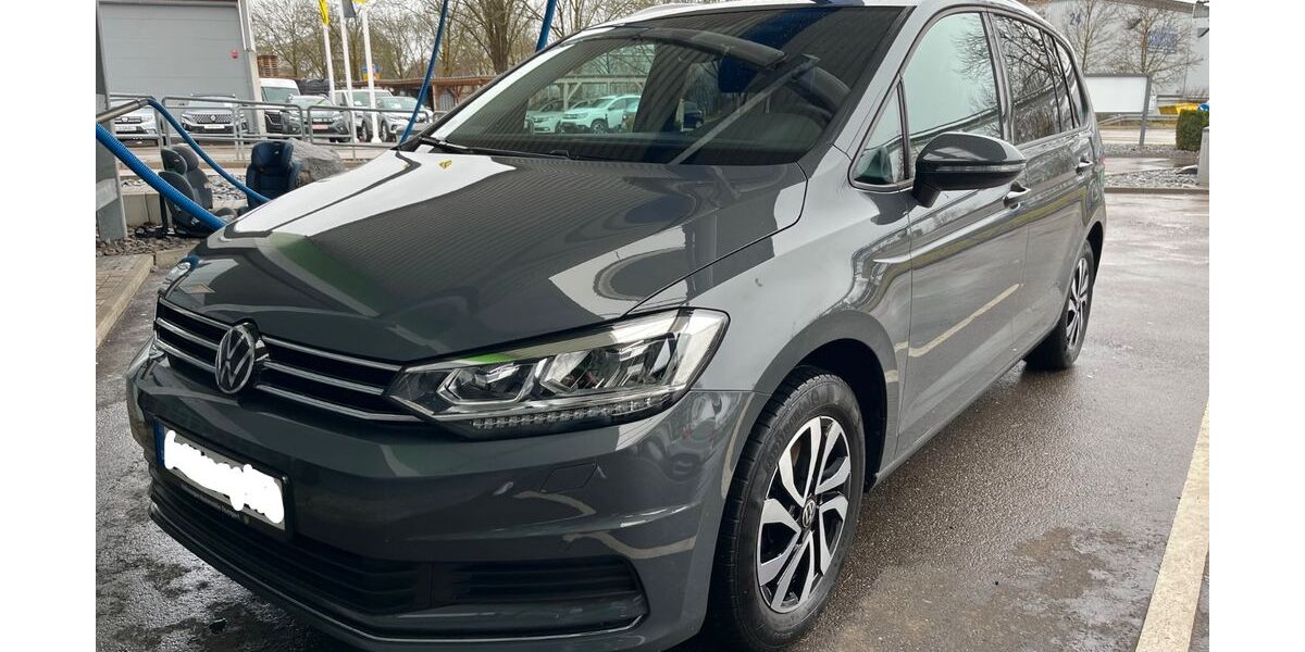 VW Touran 64.600 km 25.800 &euro; Notzingen 73274
