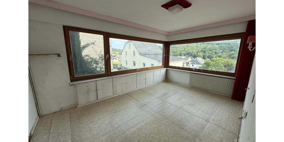 Mehrfamilienhaus, Wohnhaus Bestwig - 190.000&euro; | Angebot:26137130