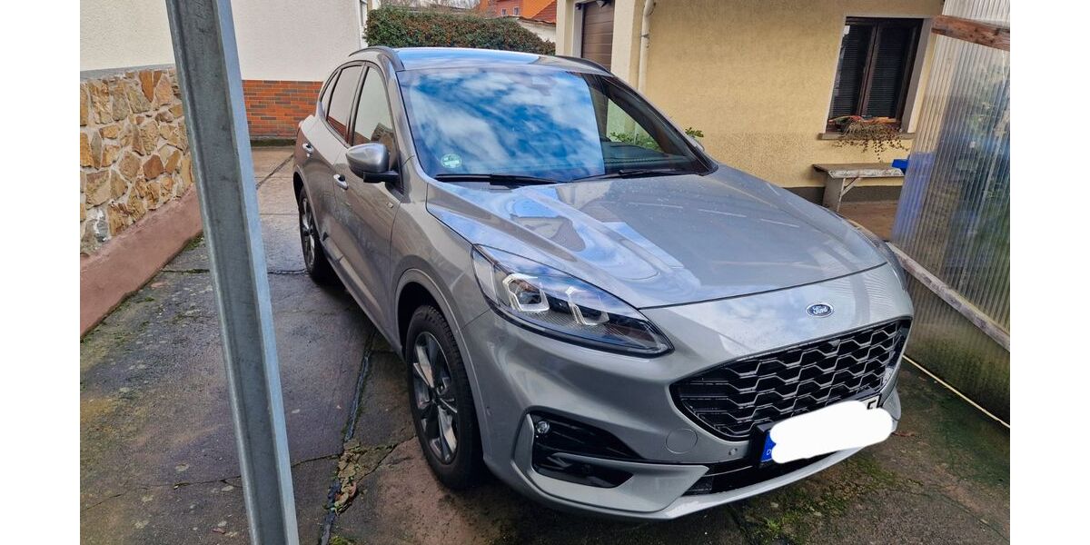 Ford Kuga 52.000 km 23.880 &euro; Hungen 35410
