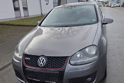 VW Golf 274.000 km 4.899 &euro; Kippenheim 77971