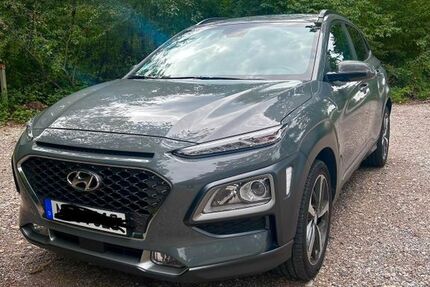 Hyundai KONA 41.100 km 15.600 &euro; München 81379