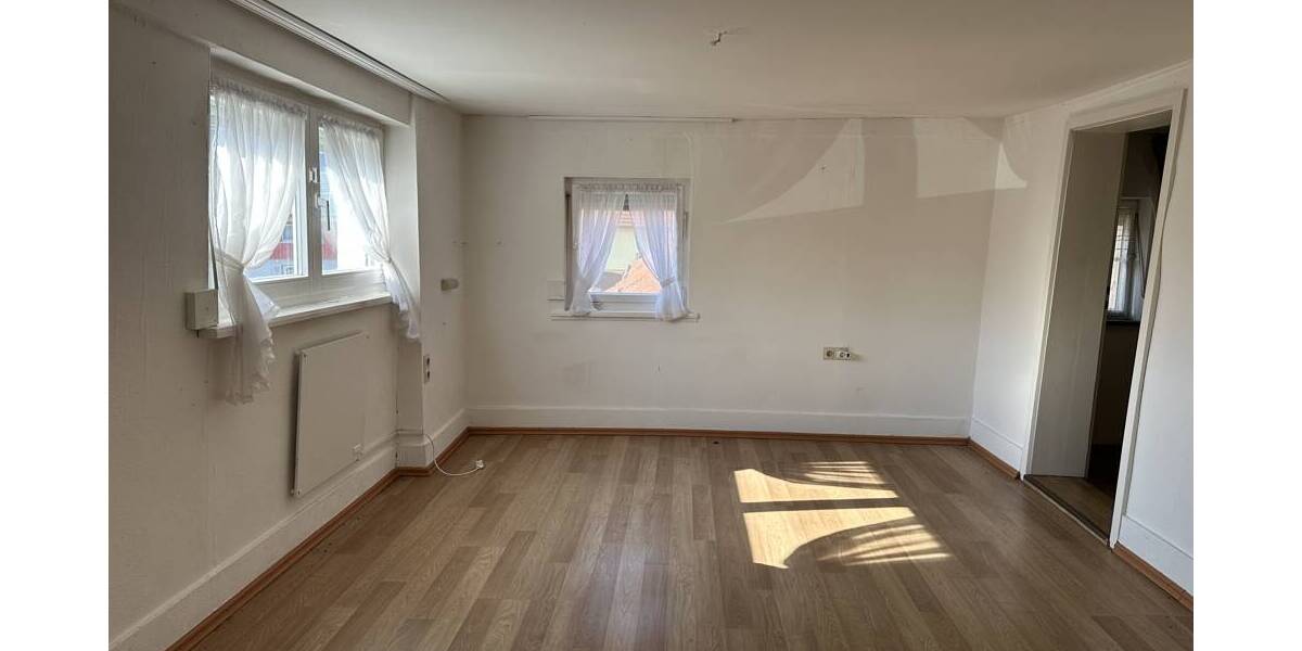 Einfamilienhaus Rottweil / Zepfenhan Zepfenhan - 7 Zimmer, 158 m&sup2;, 195.000&euro; | Angebot:26157441