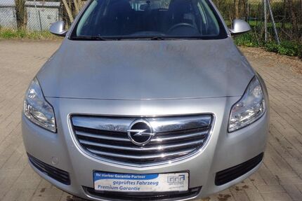 Opel Insignia 118.900 km 7.499 € Eimen 37632