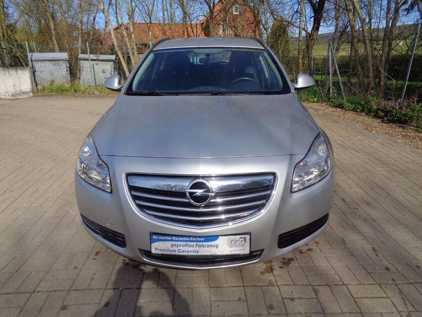 Opel Insignia 118.900 km 7.499 € Eimen 37632