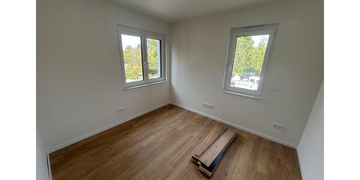 Etagenwohnung Heikendorf - 3 Zimmer, 85 m&sup2;, 1.300&euro; | Angebot:26417110