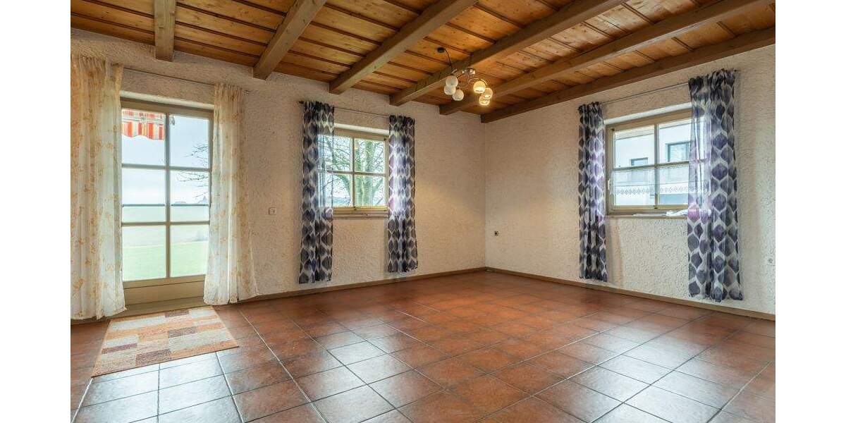 Einfamilienhaus Salzweg - 4 Zimmer, 150 m&sup2;, 350.000&euro; | Angebot:25749269