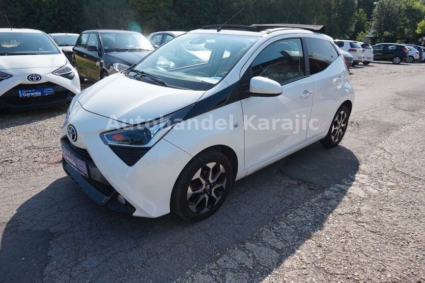 Aygo (X)