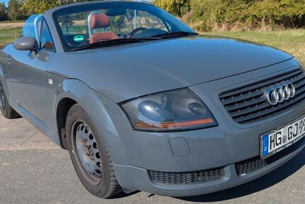 Audi TT 249.053 km 3.500 &euro; Bad Homburg 61352
