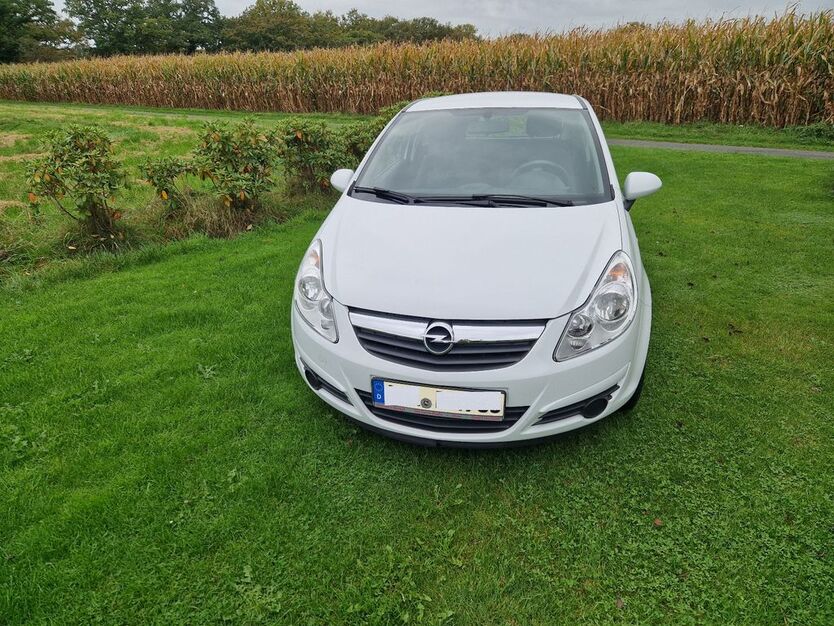 Opel Corsa 77.668 km 3.150 € Friedeburg 26446