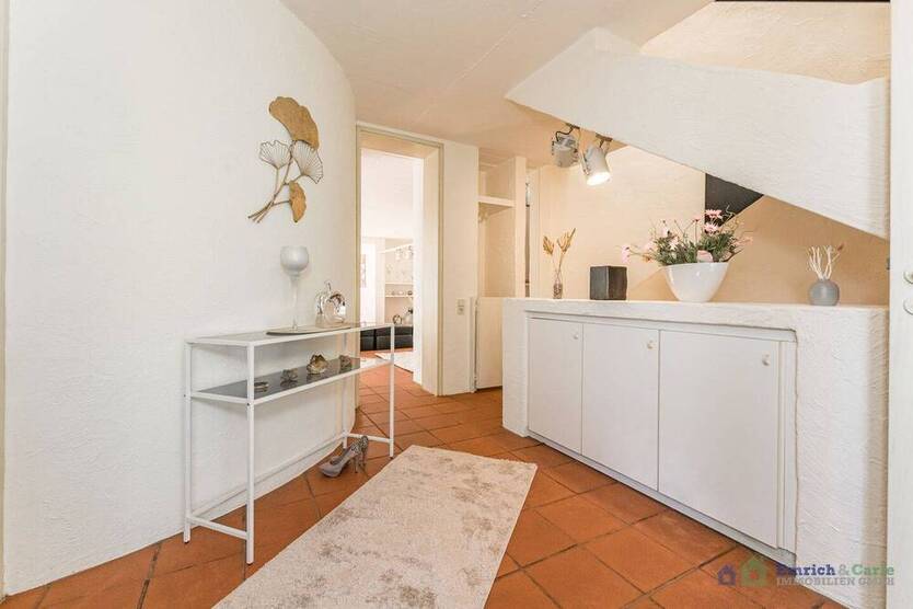 Einzigartiges Architektenhaus mit EinliegerWohnung in begehrter Lage von Mainz-Laubenheim