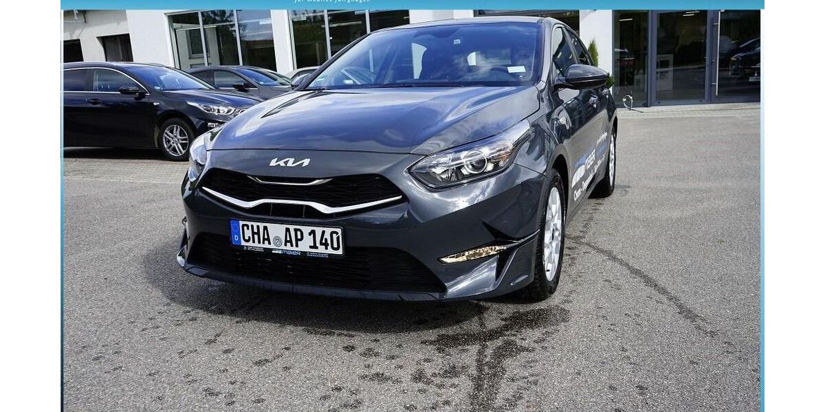 Kia ceed / Ceed 8.900 km 20.900 &euro; Cham 93413