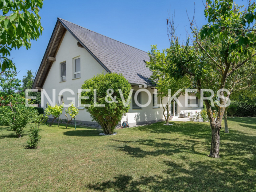 Haus zum Kaufen in Büttelborn 1.290.000 € 231 m²