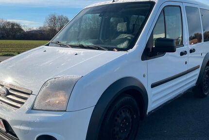 Ford Tourneo Connect 140.000 km 3.999 &euro; Göttingen 37079