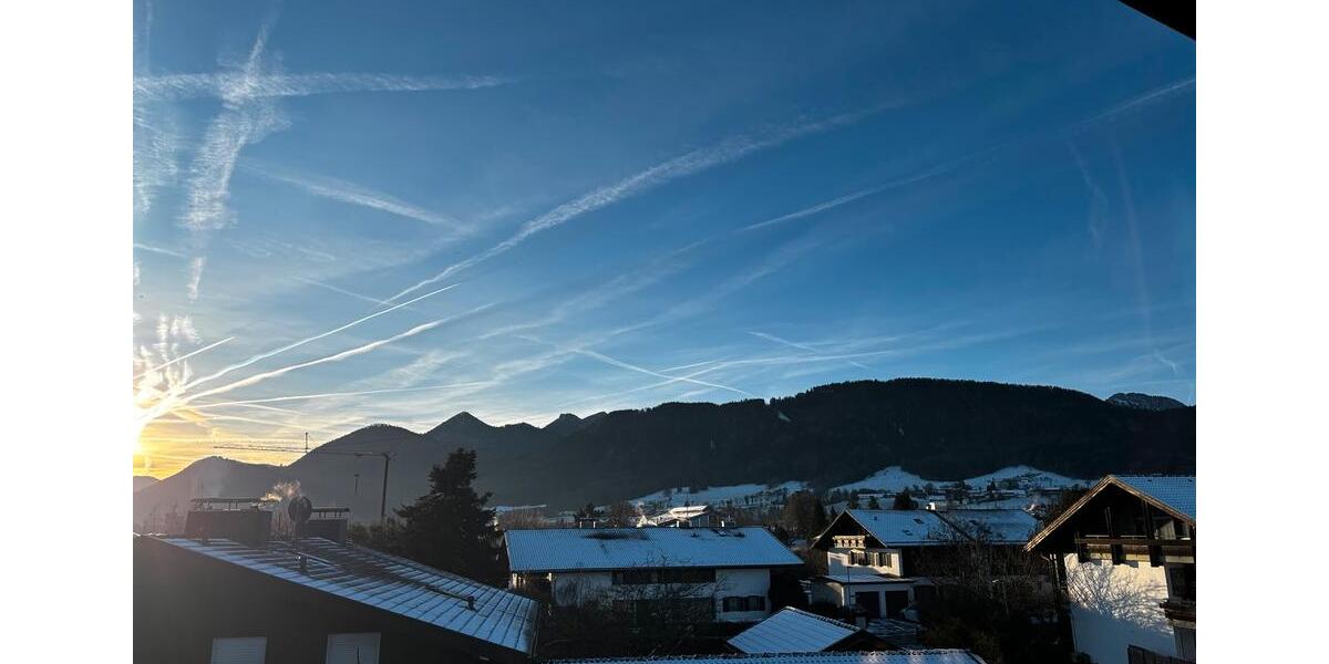 Dachgeschoßwohnung Pinneberg - 2 Zimmer, 80 m&sup2;, 990&euro; | Angebot:25023074