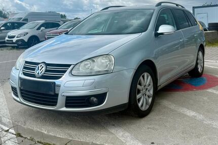VW Golf 169.000 km 1.950 &euro; Mittenwalde 15749