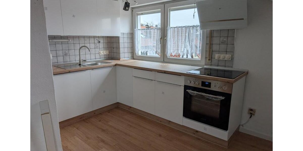 Dachgeschoßwohnung Winnenden - 3 Zimmer, 60 m&sup2;, 820&euro; | Angebot:25446951