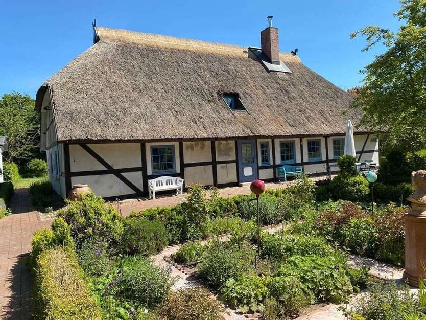 Haus zum Kaufen in Velgast 600.000 € 157 m²