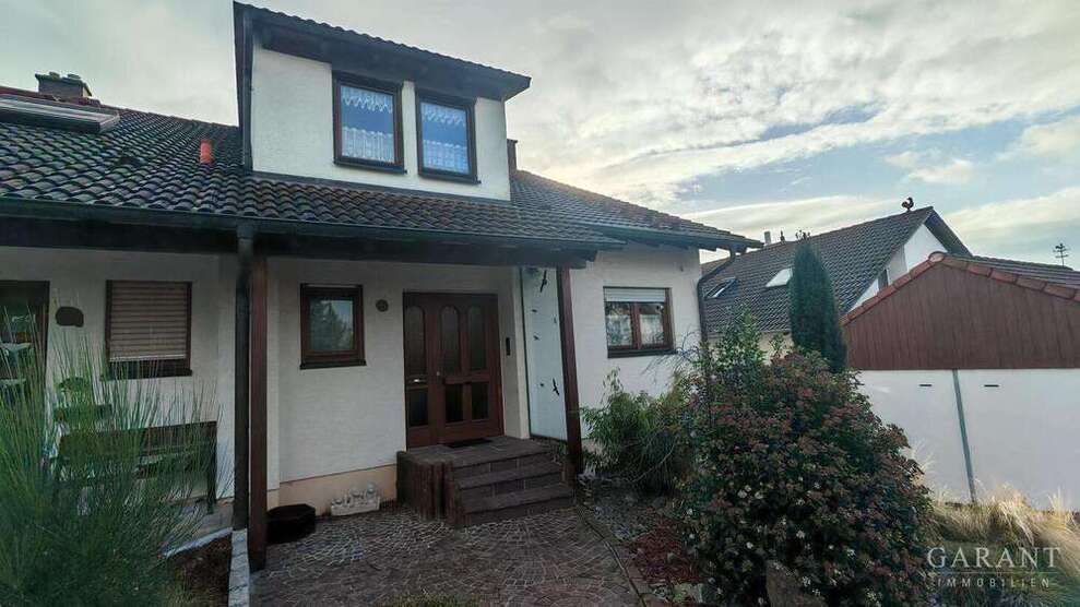 Haus zum Kaufen in Knittlingen 475.000 € 146 m²