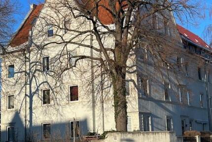 Große 2-Raum Dachgeschoßwohnung in Meißen zu vermieten