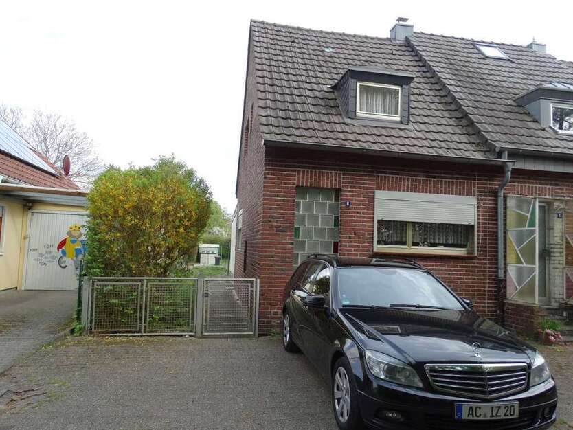 Haus zum Kaufen in Herzogenrath 169.000 € 90 m²