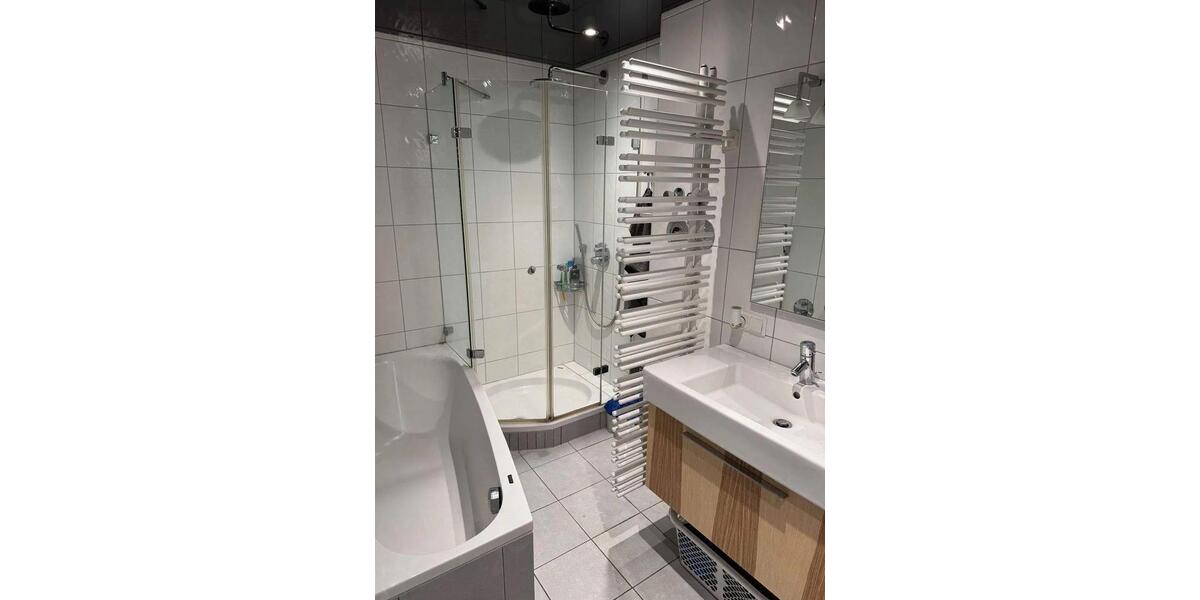 Etagenwohnung Hockenheim - 4 Zimmer, 89 m&sup2;, 249.000&euro; | Angebot:26648092
