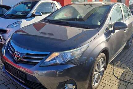 Toyota Avensis 131.600 km 8.980 &euro; Rostock 18069