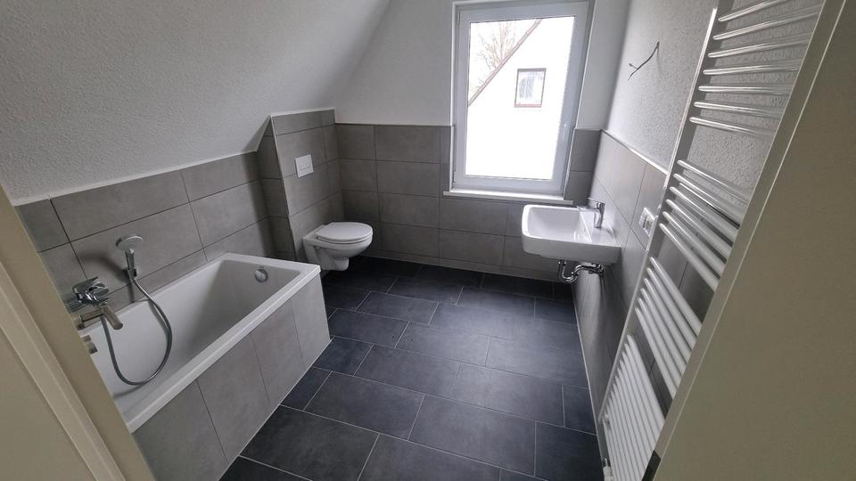 Doppelhaushälfte Plattenburg - 5 Zimmer, 115 m&sup2;, 1.050&euro; | Angebot:25872787