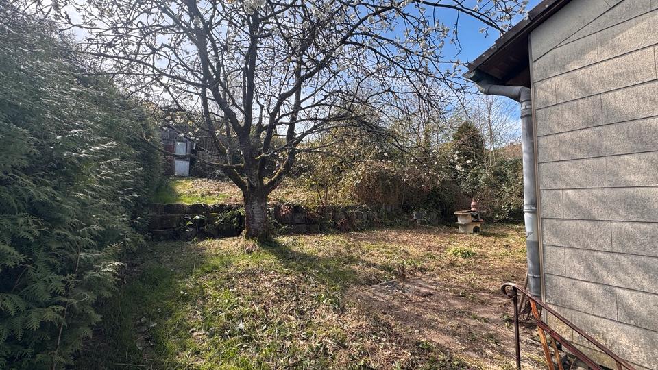 Einfamilienhaus Wiehl - 7 Zimmer, 143 m&sup2;, 225.000&euro; | Angebot:26226574