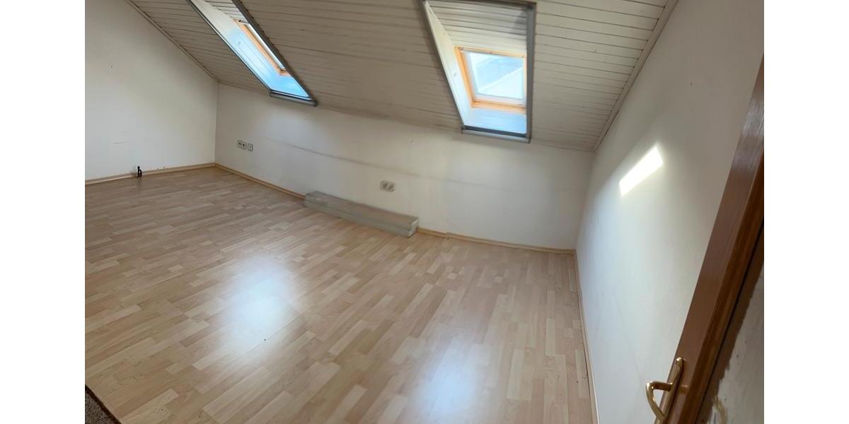 Dachgeschoßwohnung Bad Griesbach im Rottal - 2 Zimmer, 95 m&sup2;, 165.000&euro; | Angebot:24662220