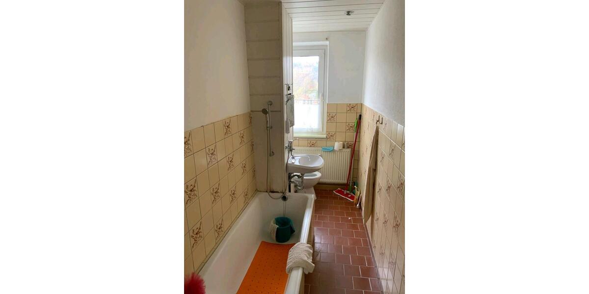 Etagenwohnung Kranichfeld - 4 Zimmer, 75 m&sup2;, 80.000&euro; | Angebot:26765934
