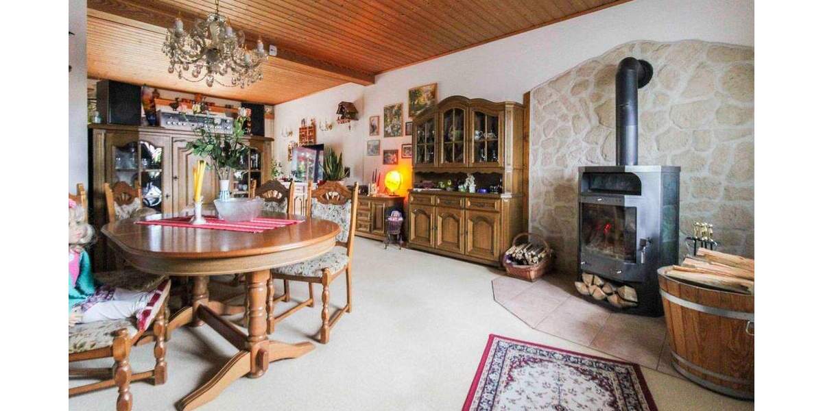 Einfamilienhaus Zeitz - 5 Zimmer, 143 m&sup2;, 325.000&euro; | Angebot:25266511