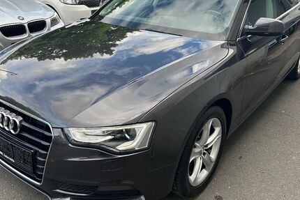 Audi A5 128.000 km 15.890 € Nürnberg 90439