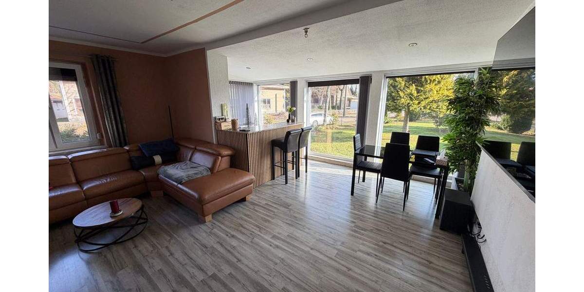 Einfamilienhaus Möckern Göbel - 5 Zimmer, 166 m&sup2;, 185.000&euro; | Angebot:25769929