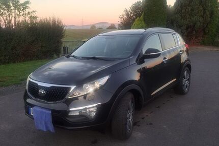 Kia Sportage 103.000 km 12.900 € Borken 34582