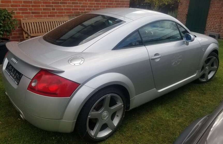 Audi TT 210.000 km 7.900 € Menden (Sauerland) 58706