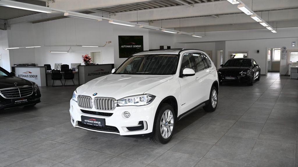 BMW X5 129.503 km 29.990 &euro; Menslage 49637