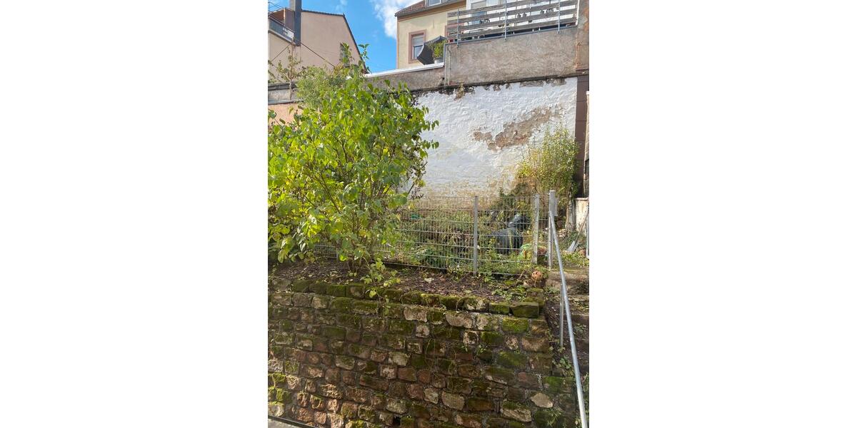 Reihenhaus Pirmasens - 6 Zimmer, 181 m&sup2;, 1.150&euro; | Angebot:23133255